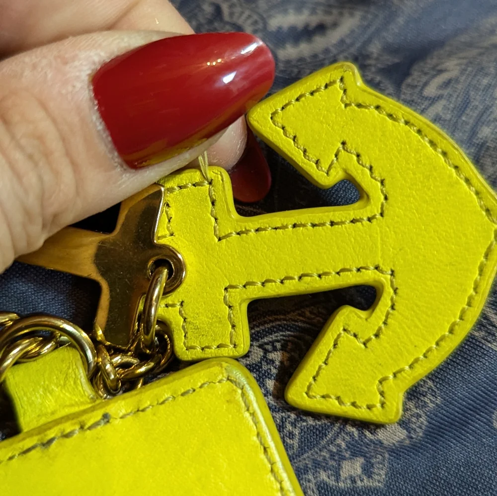 MCM Anchor Keychain - Picture 4 of 7